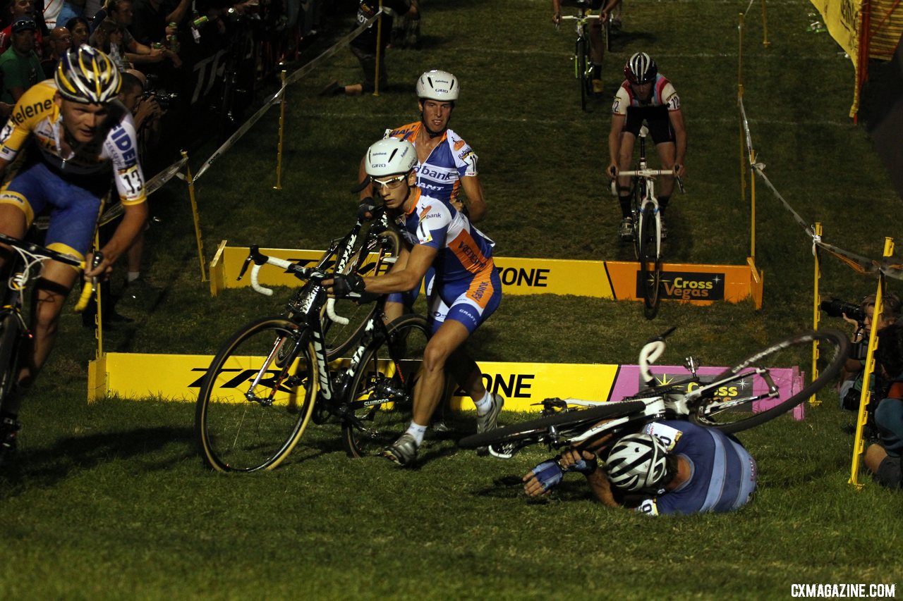 Page got tangled up in his bike, delaying his chase for a podium spot. CrossVegas 2012. ©Thomas van Bracht / Cyclocross Magazine