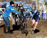 Division 2 Collegiate Men Silver Medalist Timothy Jenkinson exchanges bikes. ©Tim Westmore