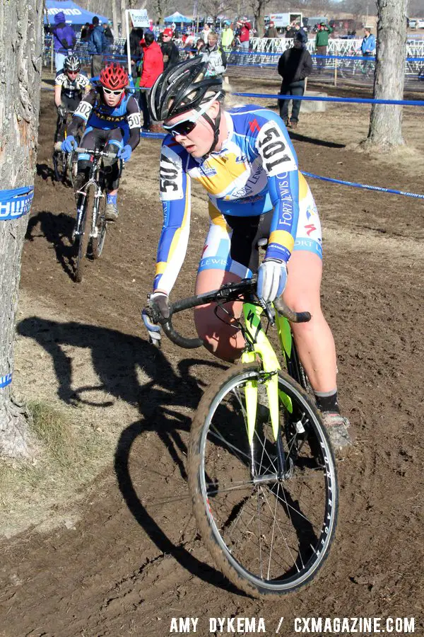 Missy Erickson Leads A Group Into the Shortened Sand Pit ©Amy Dykema