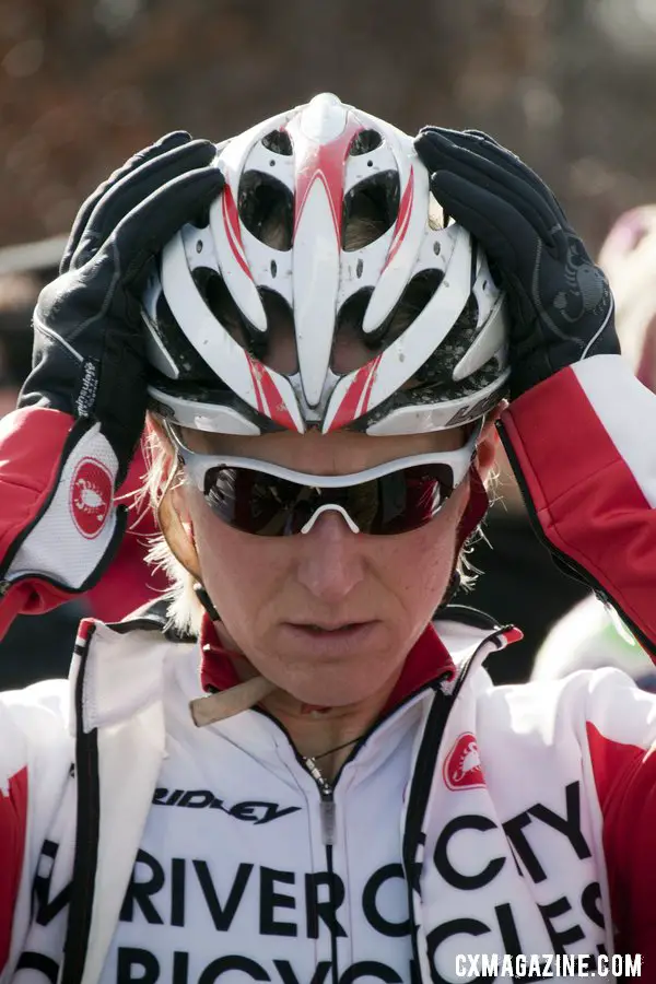 Sue Butler adjusts the final details before the start. 2012 Cyclocross National Championships, Elite Women. © Cyclocross Magazine