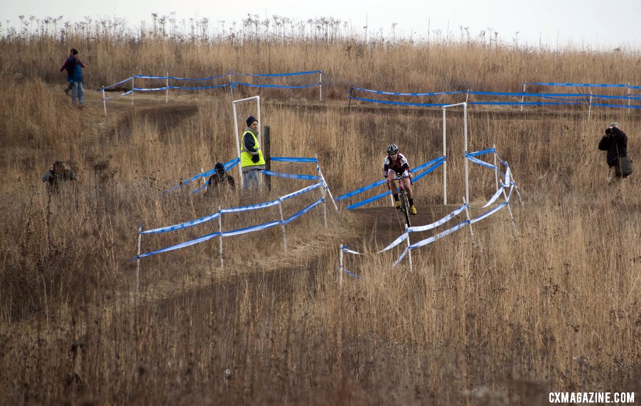 The long descent challenges riders\' technical ability. © Cyclocross Magazine