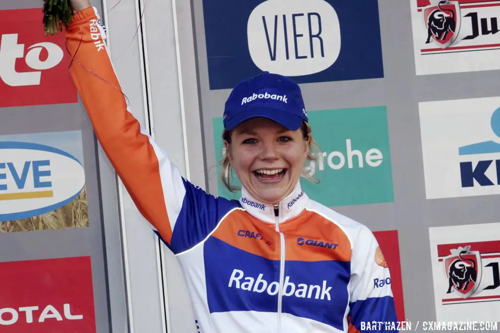 Winner Sanne van Paassen  © Bart Hazen