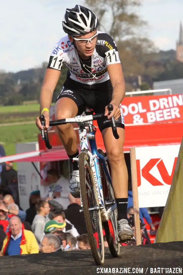 U23: Vermeersch on the flyover  © Bart Hazen