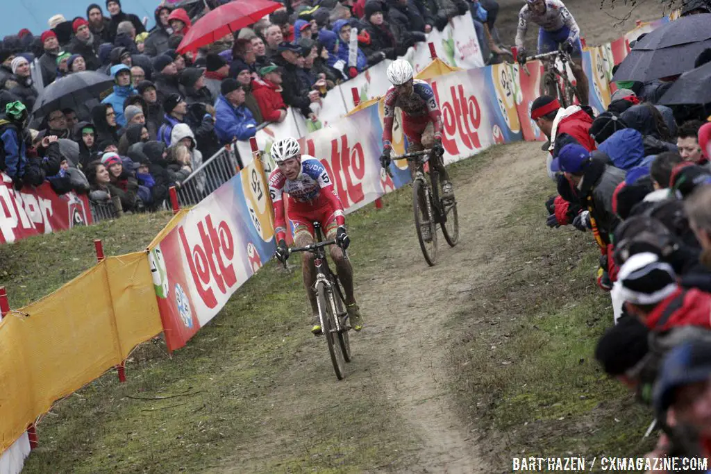 Kevin Pauwels and Klaas Vantornout leading the race © Bart Hazen