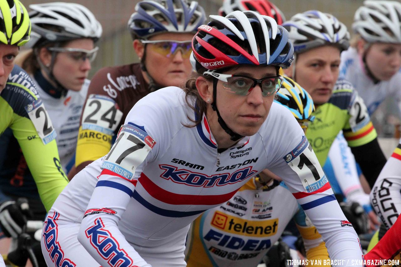 GB rider Helen Wyman at the start © Thomas van Bracht