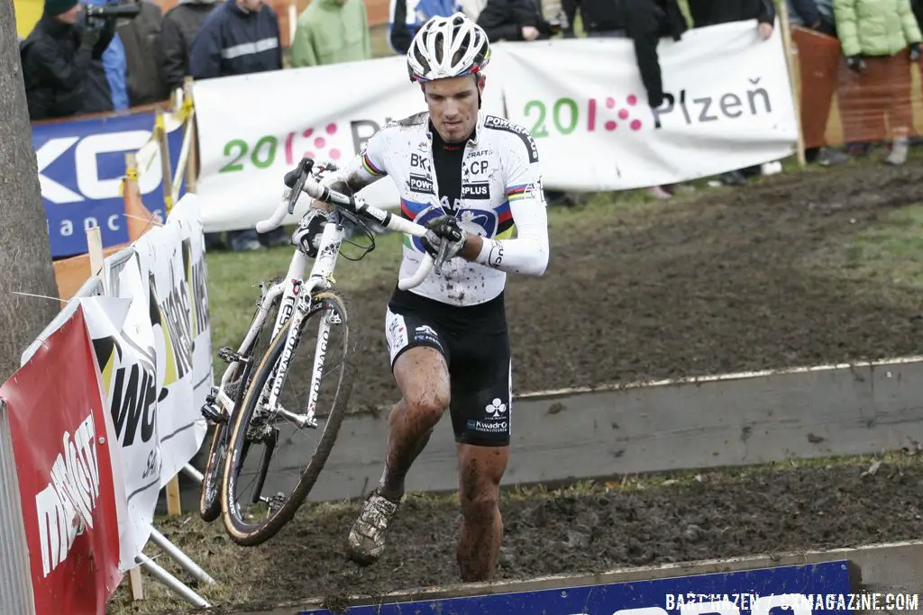 Niels Albert led most of the race  © Bart Hazen