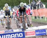 Sven Nys leading the chase © Bart Hazen