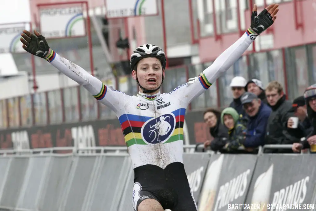 Mathieu van der Poel continues his winning ways © Bart Hazen