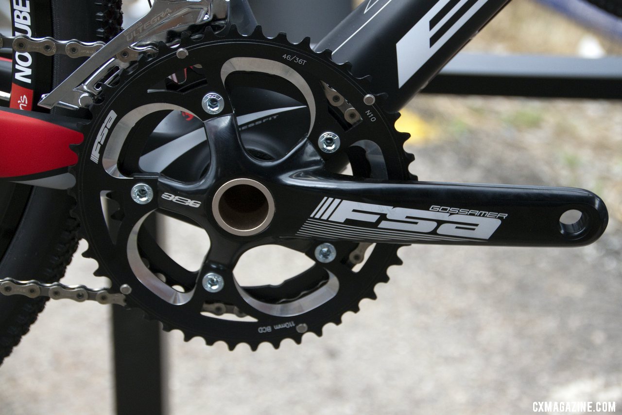 BH features their BB386 EVO bottom bracket standard on their 2013 BH Bikes RX Team Disc carbon cyclocross bike. © Cyclocross Magazine
