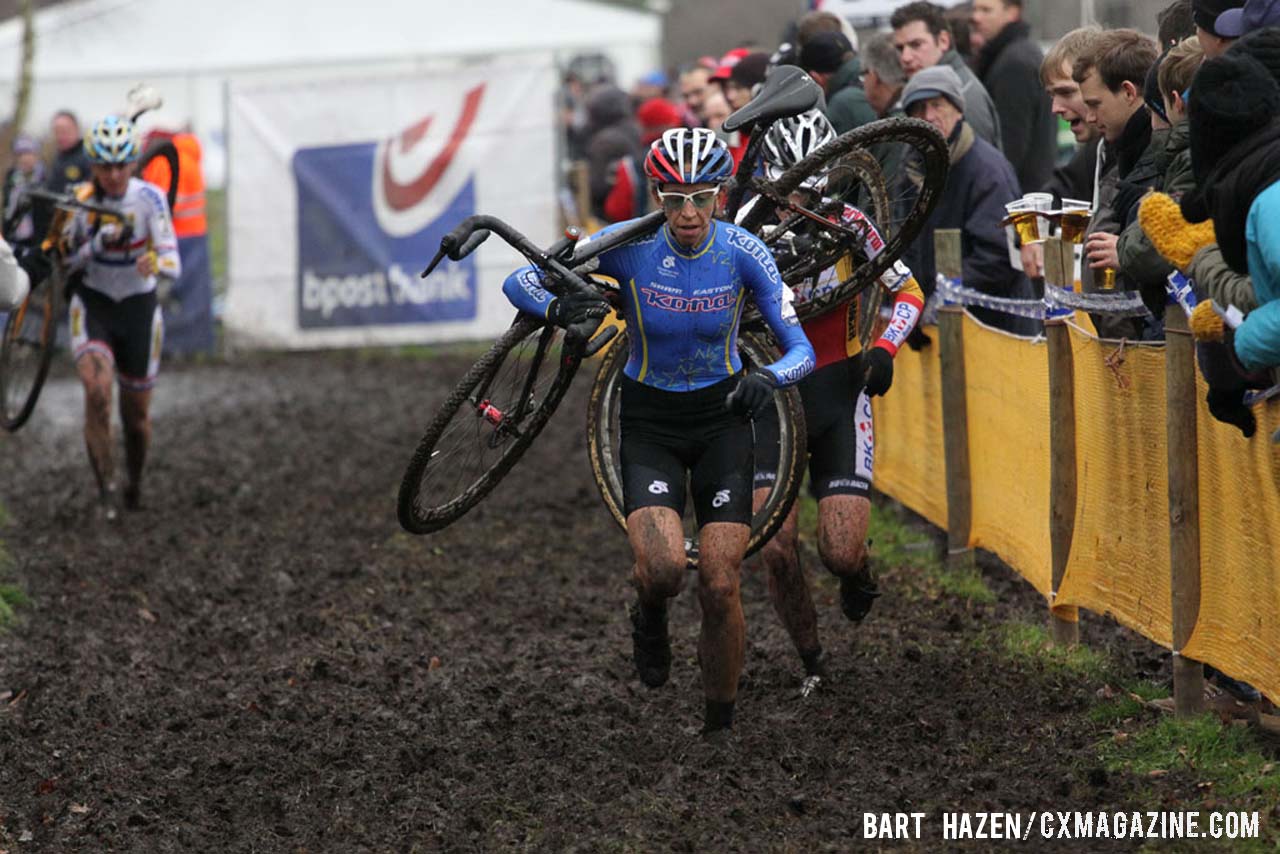 Helen Wyman leads Sanne Cant with Nikki Harris close behind. © Bart Hazen / Cyclocross Magazine 