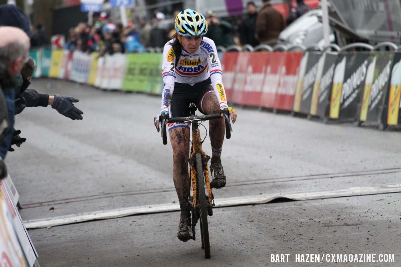 Nikki Harris (Young Telenet-Fidea) finished in third place. © Bart Hazen / Cyclocross Magazine