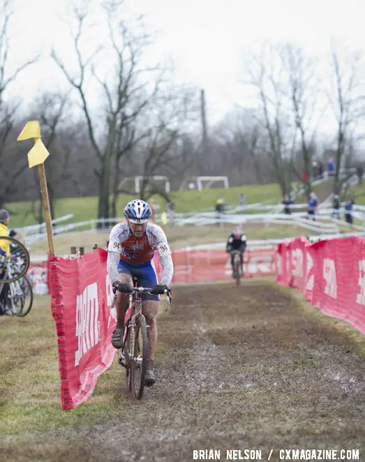 Paul Weiss (OA/Cyclemania/Portland Velo Club) cruising the pit.  ©Brian Nelson