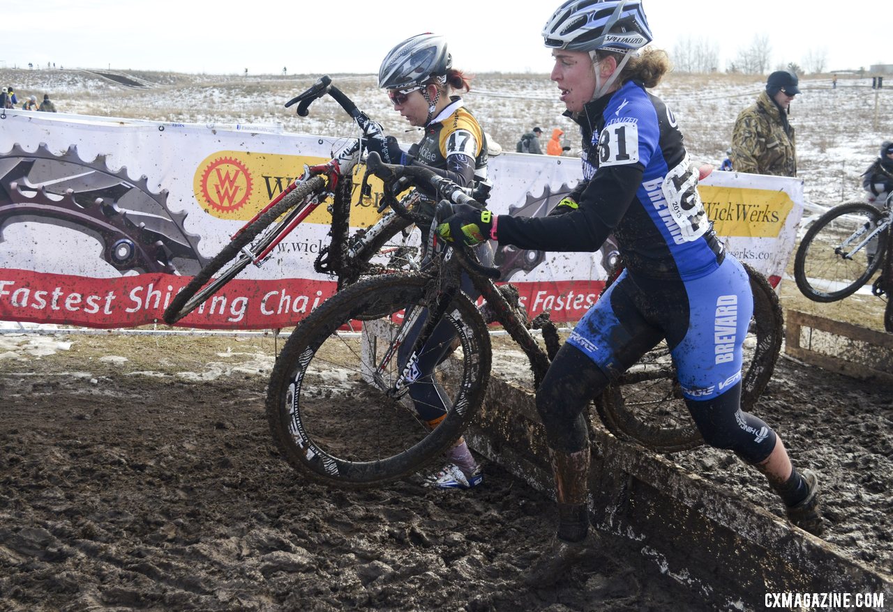 D2 Champ Erica Zaveta passing the D1 competition.  © Cyclocross Magazine