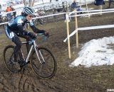 Kimbery Flynn of UNC gave chase to Antonneau.  © Cyclocross Magazine