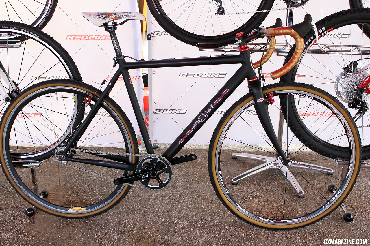 Kari Studley\'s 2013 title-winning Redline Conquest Pro SS ride is almost identical minus wheels and tires to her SSCXWC bike from 2010. © Cyclocross Magazine