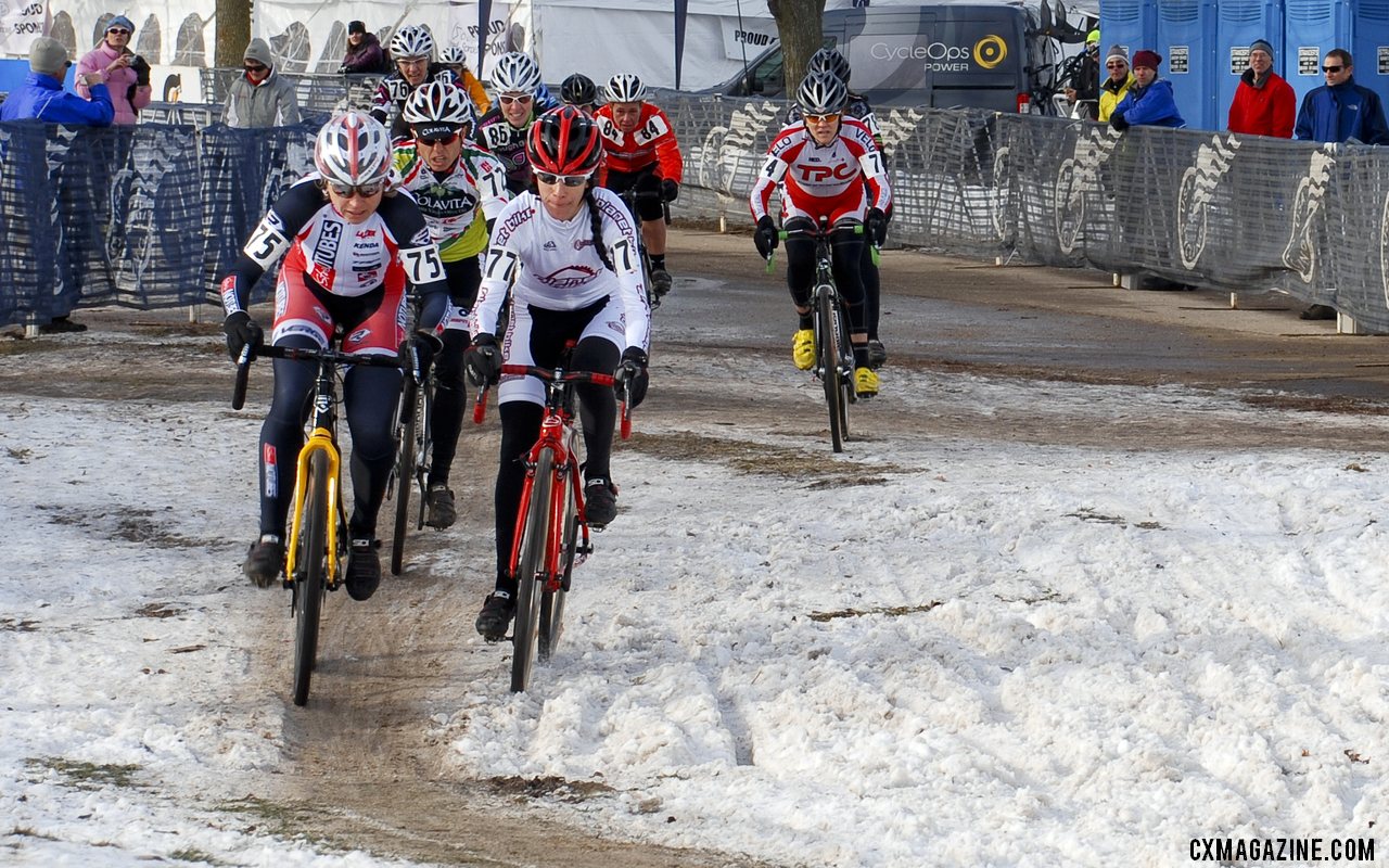 Shannon Gibson and Antonia Leal battle for the holeshot in the Masters 45-49 race. ©Cyclocross Magazine