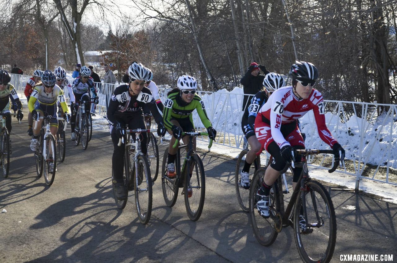 Studley leads the small field of 16 Singlespeed Women. © Cyclocross Magazine