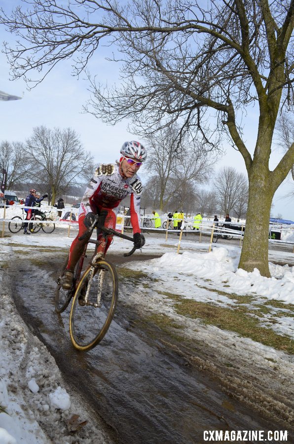 Butler in command. Masters Women 40-44, 2013 National Championships. © Cyclocross Magazine