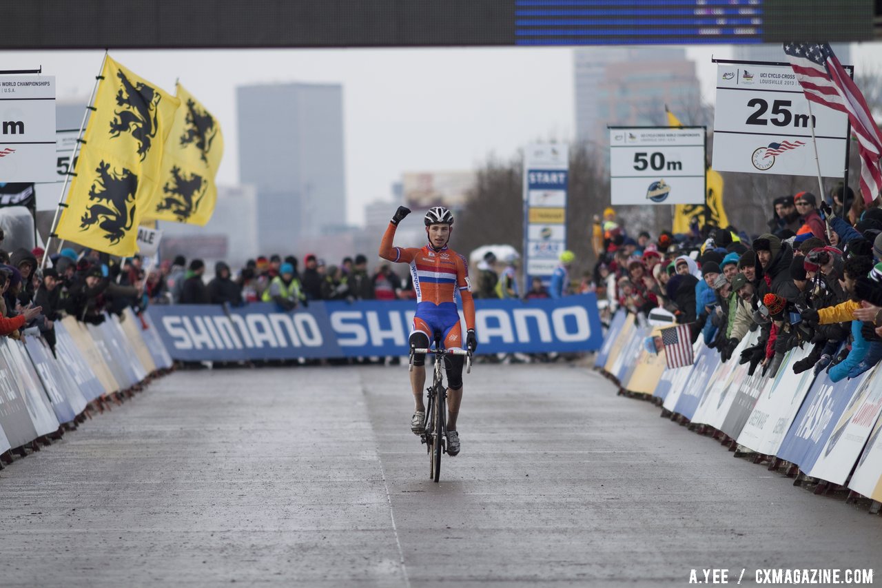 2013 Cyclocross World Championships, Junior Men. © Cyclocross Magazine