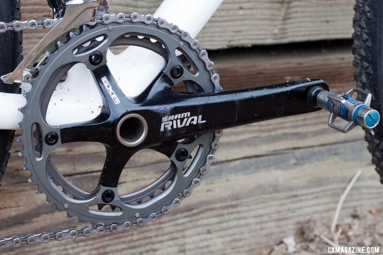 World Champs don\'t require top-shelf parts. Don Myrah pwers a SRAM Rival crank with a 39/46 chainring combo. ©Cyclocross Magazine