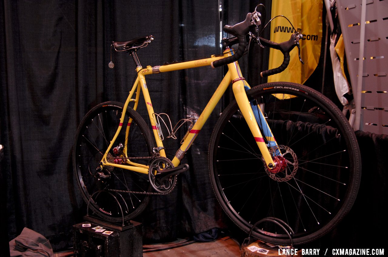 Six Eleven\'s 2013 NAHBS S&S Coupled cyclocross bike for Jon Woodroof, with Retroshift shifters. © Lance Barry