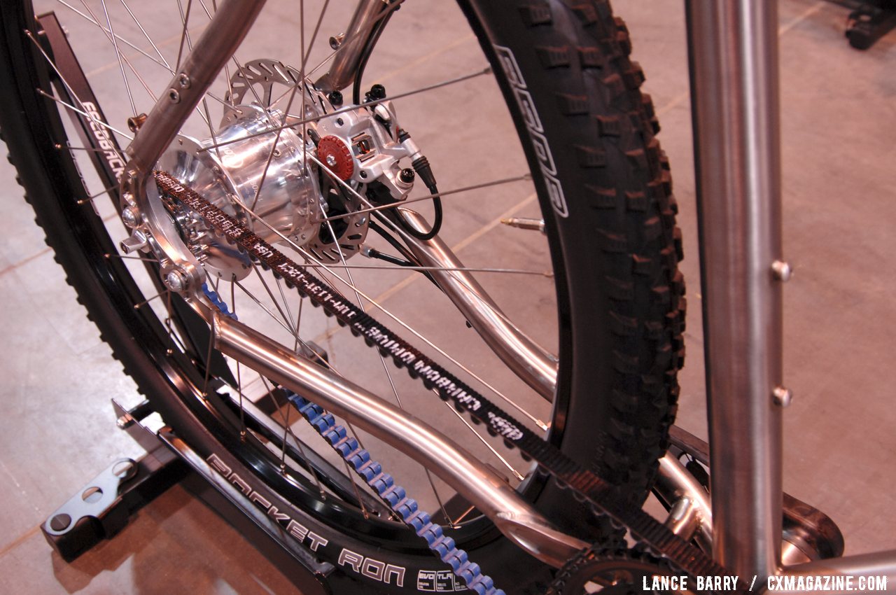 Gates\' Center Track carbon belt drive and a Rohloff internally geared hub. © Lance Barry / Cyclocross Magazine