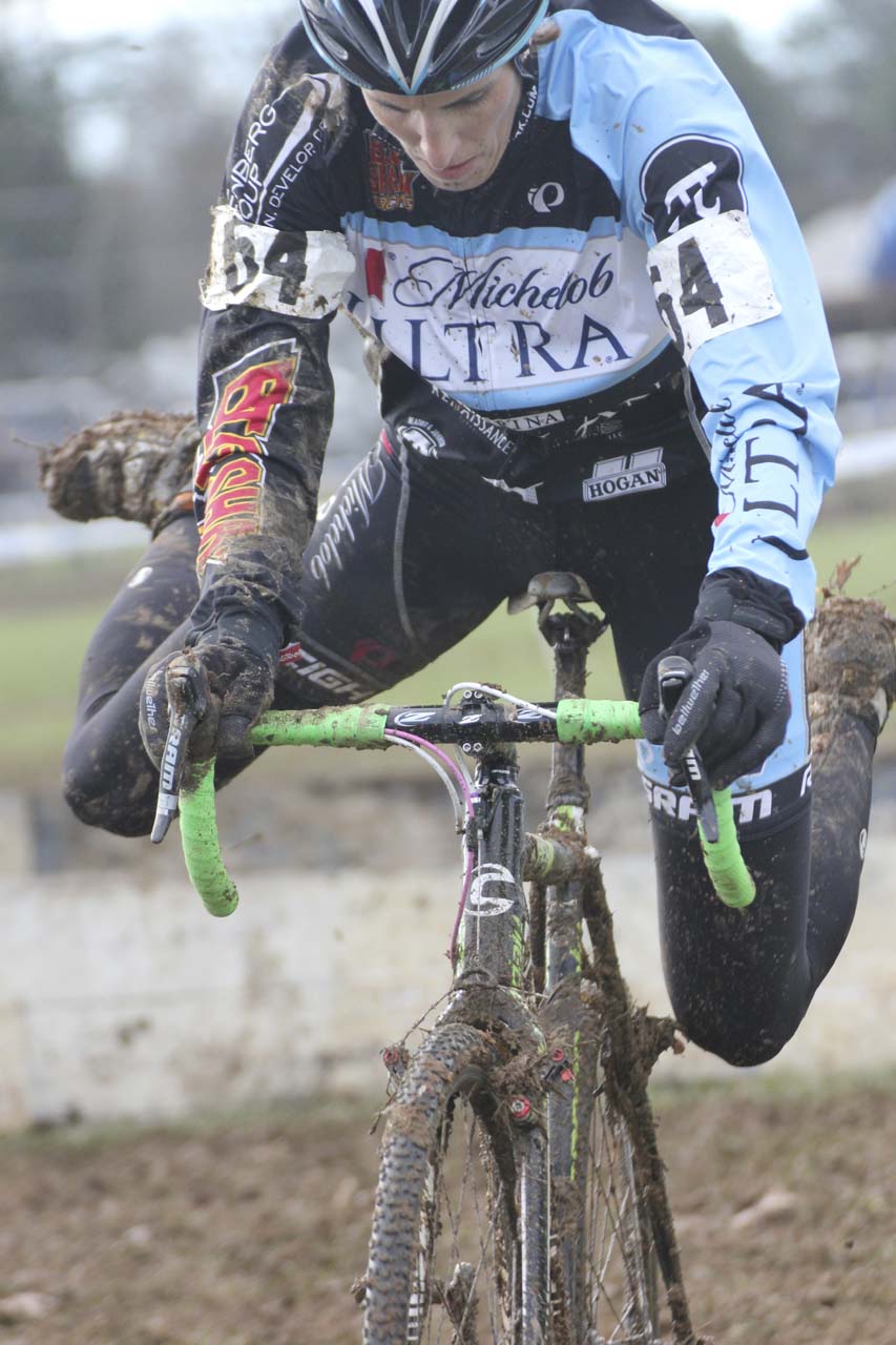 Sunny Gilbert (Michelob Ultra/ Big Shark Bicycle) on her way to the win. © Marcia Seiler