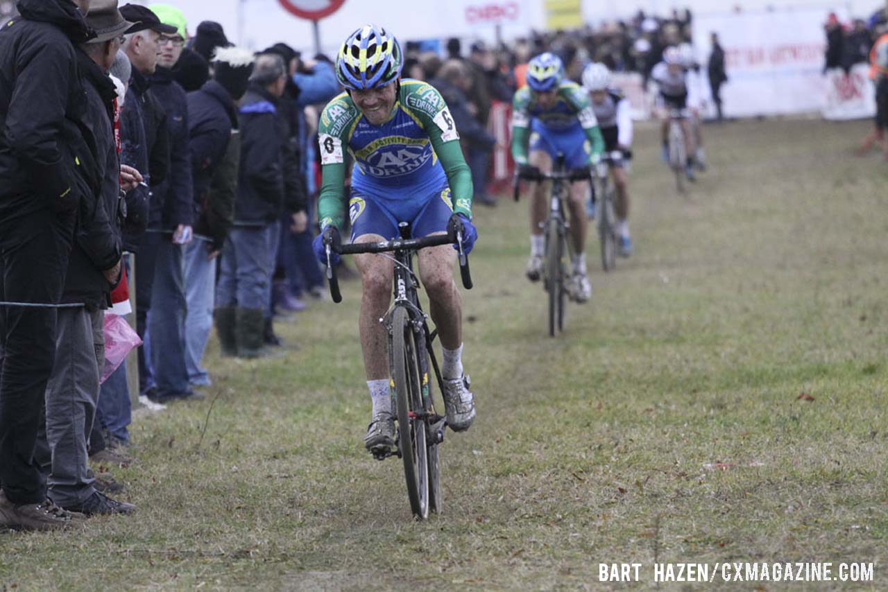 Bart Aernouts (AA Drink Cycling Team) motoring through the course. © Bart Hazen