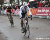 Sven Nys (Crelan–KDL) leading Klaas Vantornout ( Sunweb-Napoleon Games) on the pavement. © Bart Hazen