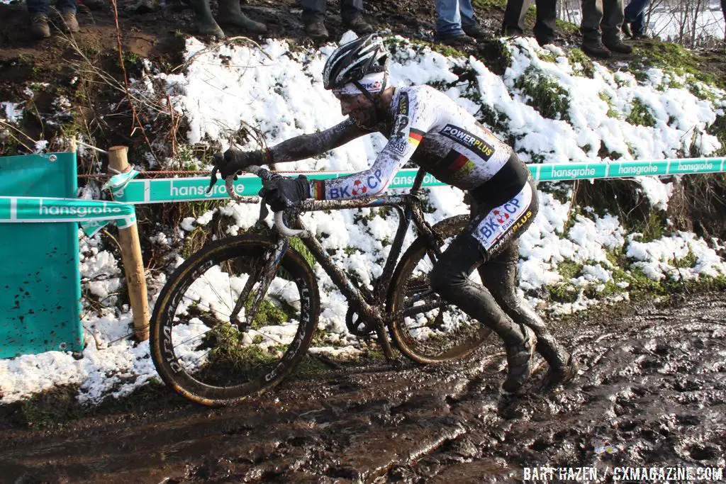 Philipp Walsleben was in the lead group before fading © Bart Hazen