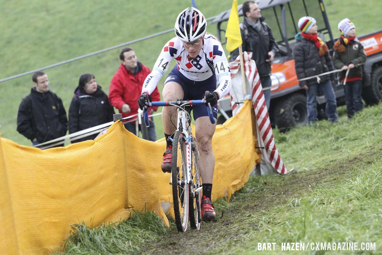 Katie Compton (Trek Cyclocross Collective) makes her way through the course. © Bart Hazen