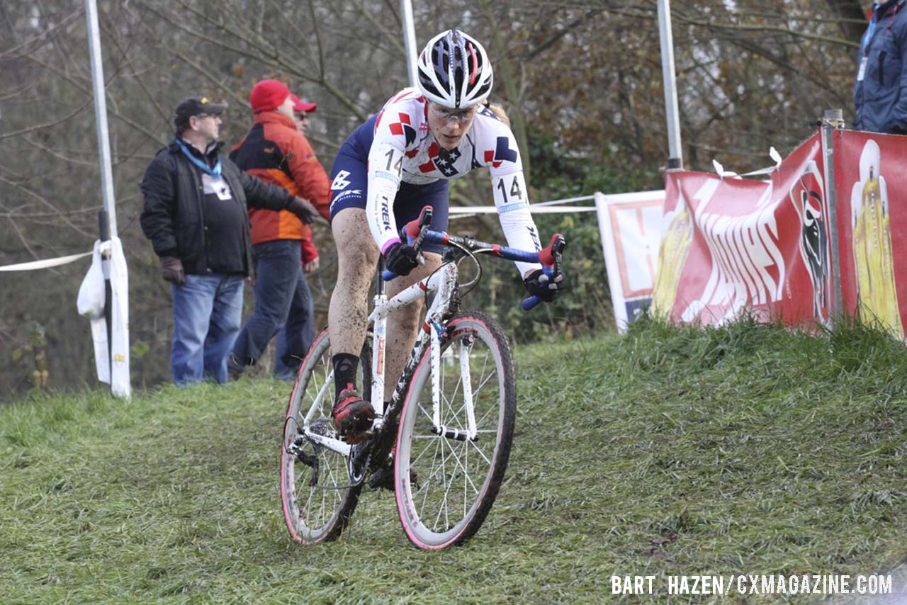 Katie Compton (Trek Cyclocross Collective) on her way to victory. © Bart Hazen