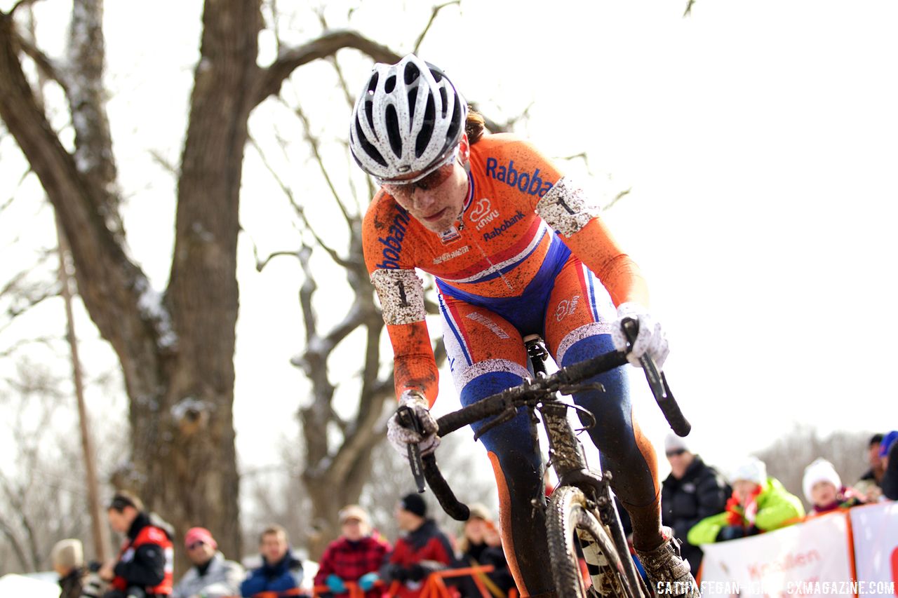 Marianne Vos doing what Marianne Vos does © Cathy Fegan-Kim