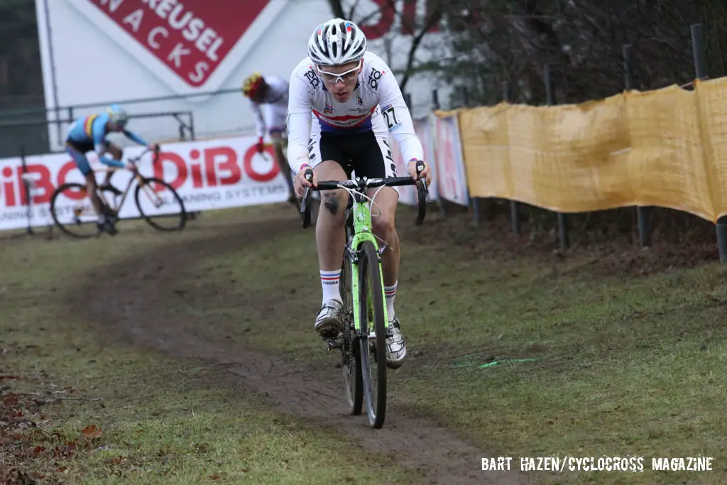 Adam Toupalik leading the Junior\'s race. © Bart Hazen / Cyclocross Magazine