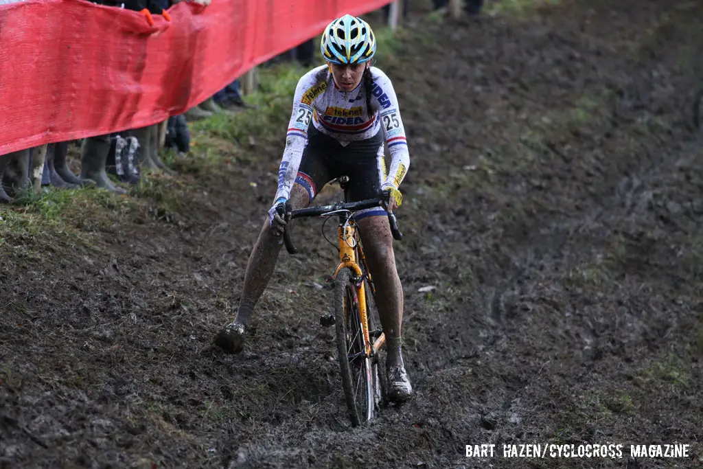 Nikki Harris negotiating the off-camber mud. © Bart Hazen / Cyclocross Magazine