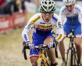 Pavla Havlikova leading Annefleur Kalvenhaar throught the sand. © Thomas van Bracht