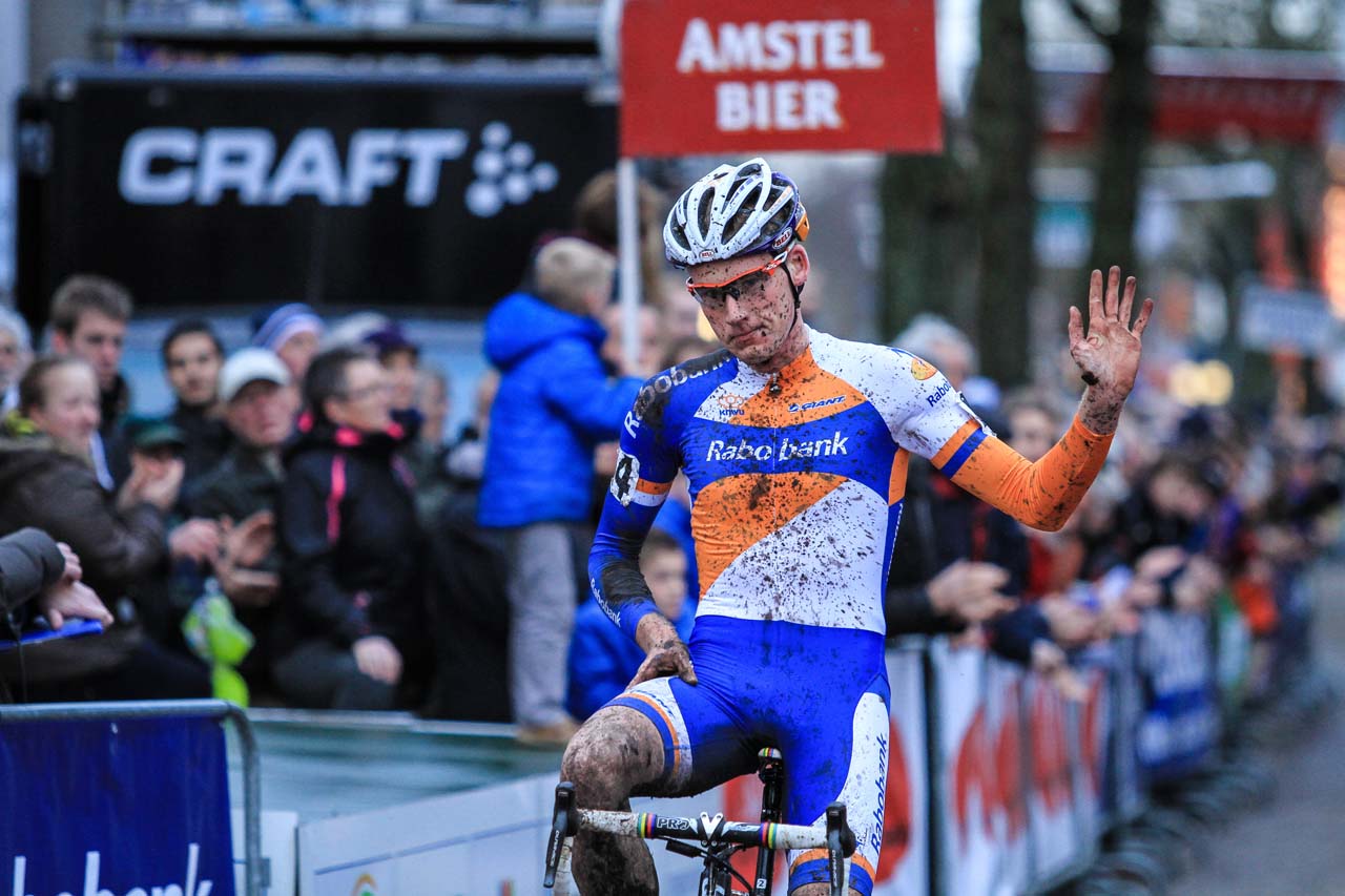 Mike Teunissen crosses the line for third. © Thomas van Bracht / Peloton Photos