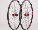 Reynolds Cycling's 29 Carbon XC wheel is tubeless ready and promises dual-duty use on the mtb and cx bike.