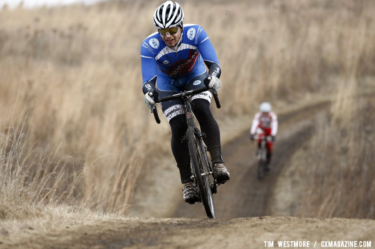 The rolling hills spread out the field quickly. © Tim Westmore