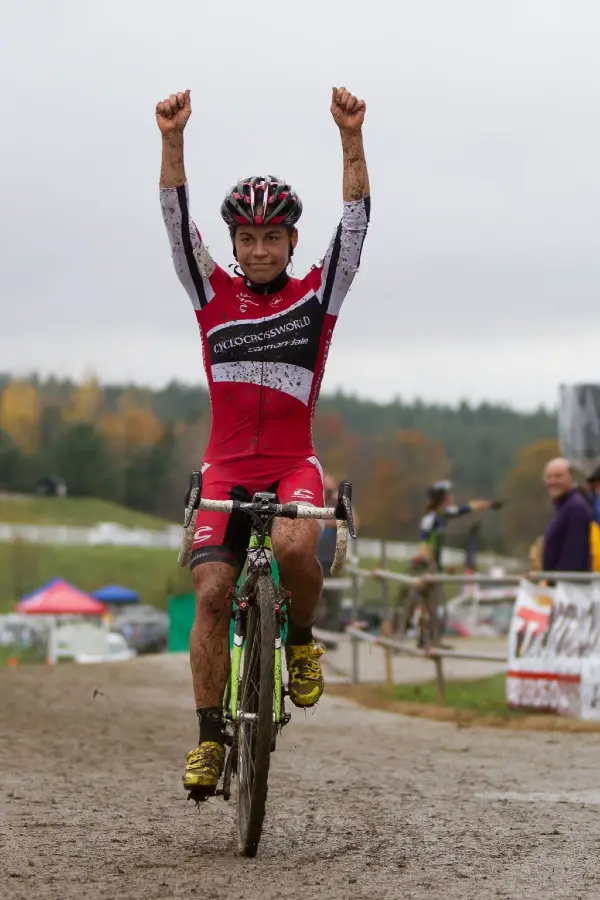 Anthony crossing the line to retain her hold on the Verge Series jersey. © Todd Prekaski