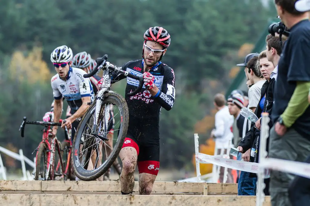 Lindine and Durrin at the barriers on the first lap. © Todd Prekaski