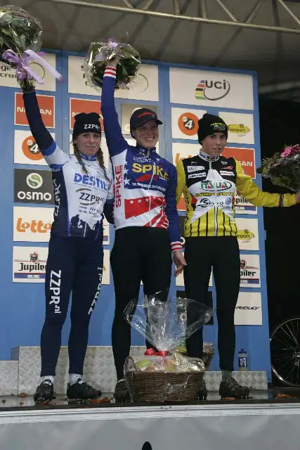 ag-womens-podium-mlc.jpg