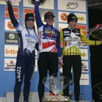 ag-womens-podium-mlc.jpg