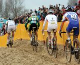 The sand separated the top riders from the rest. ©Bart Hazen