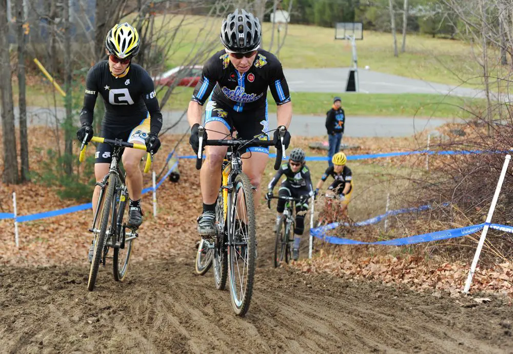 Van Gilder and Smith were wheel to wheel on the climb. © Natalia Boltukhova | Pedal Power Photography | 2011