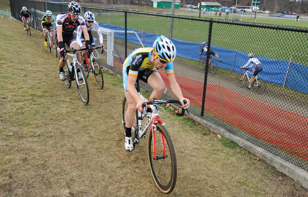 Townsend heads up the chase © Natalia Boltukhova | Pedal Power Photography | 2011