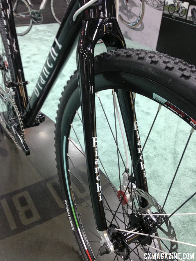 Decent mud clearance up front on the carbon disc brake fork on Bianchi 2014 Zurigo. © Cyclocross Magazine