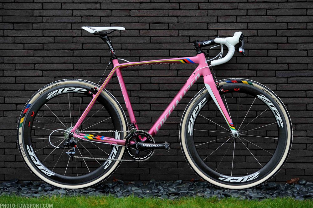Zdenek Stybar\'s pink Specialized Crux cyclocross bike. ©Specialized