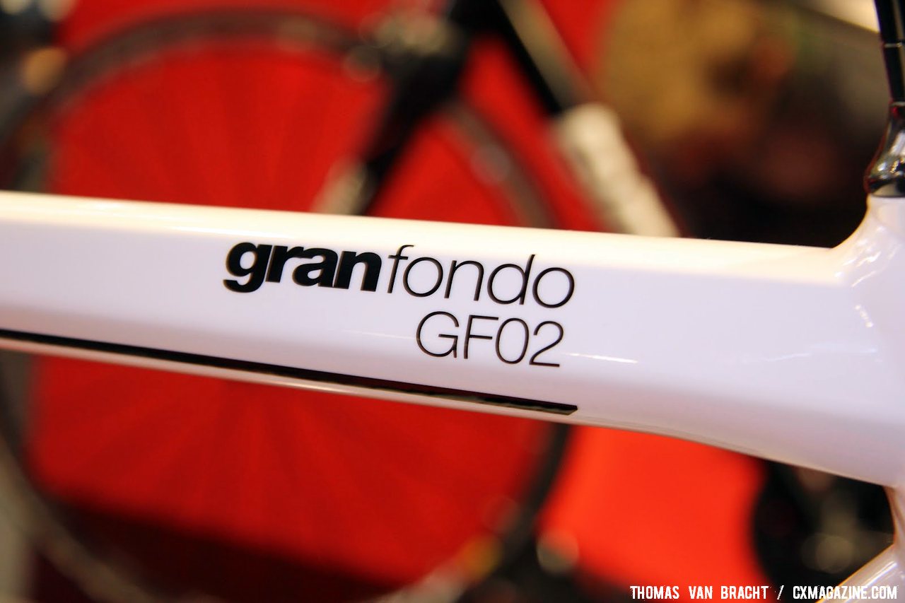 The BMC GranFondo GF02 disc bike echews road brakes and brings cyclocross geometry to the GranFondo line. ©Thomas van Bracht