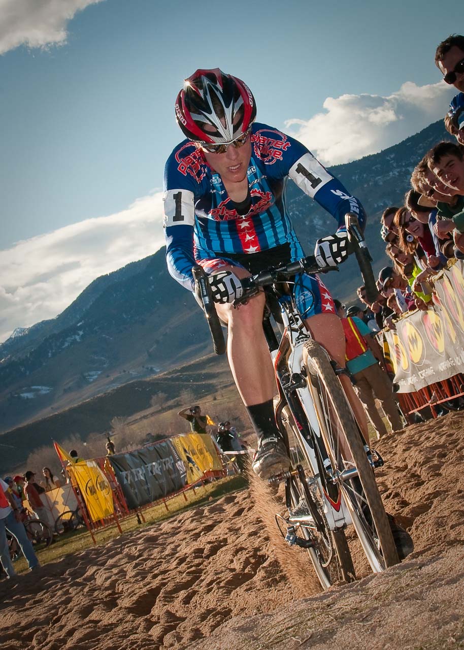 Katie Compton on her way to a crushing win at Boulder Cup 2009. ? Dejan Smaic / sportifimages.com